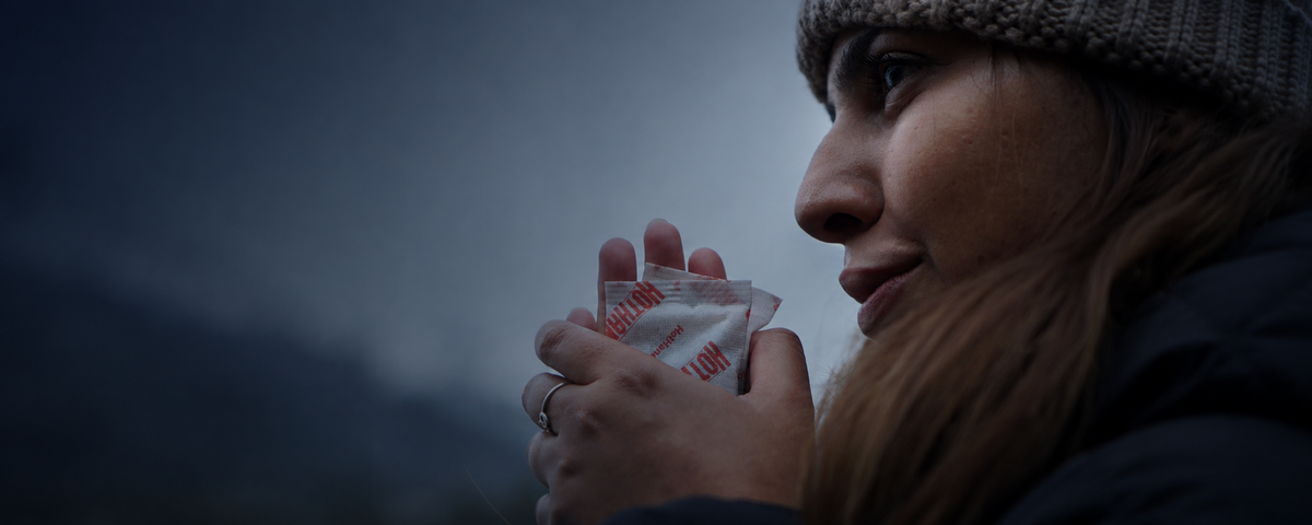 Air-activated HotHands and Grabber warmers used outdoors in cold weather